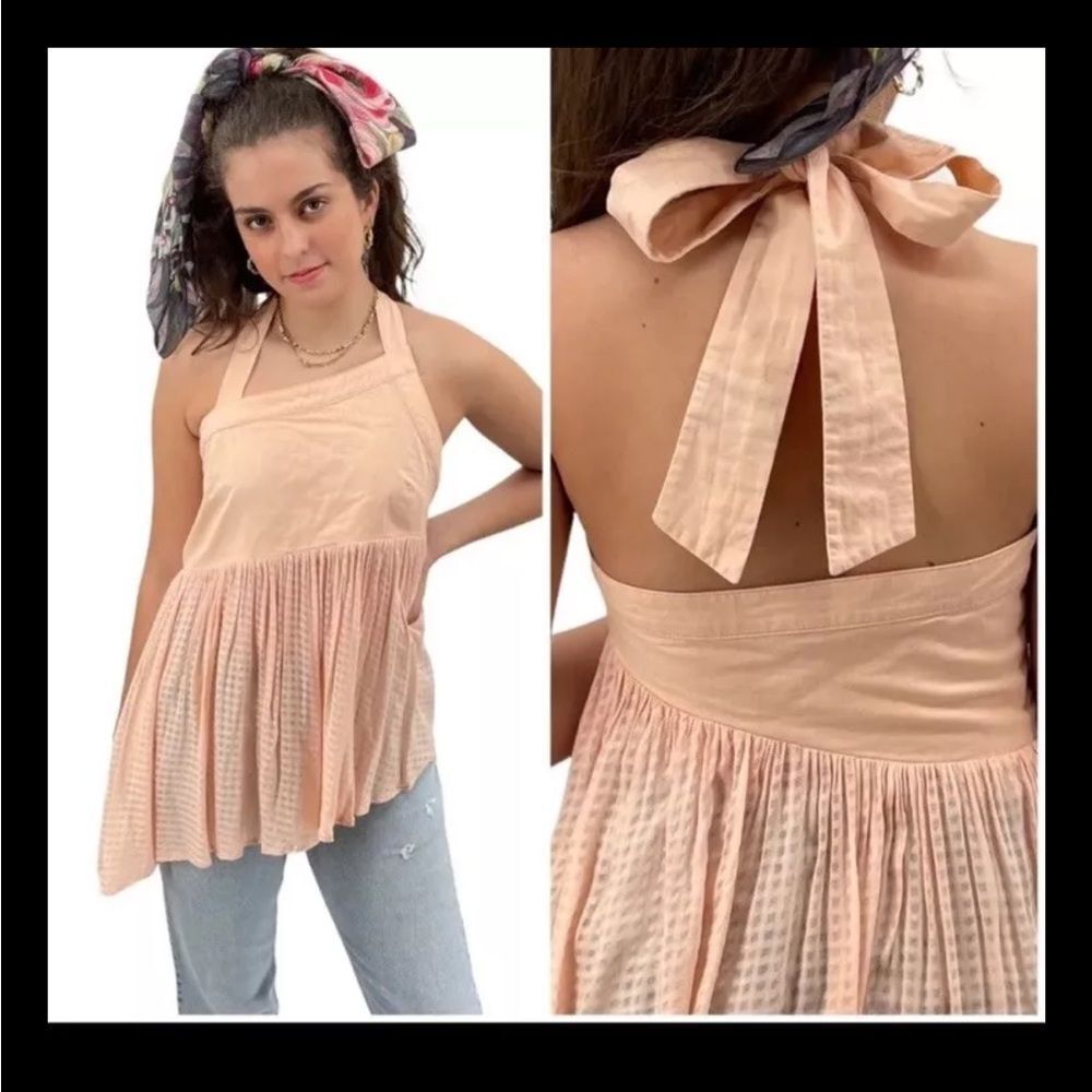 Free People Asymmetrical Peach Flowy Halter Top. Size Small.